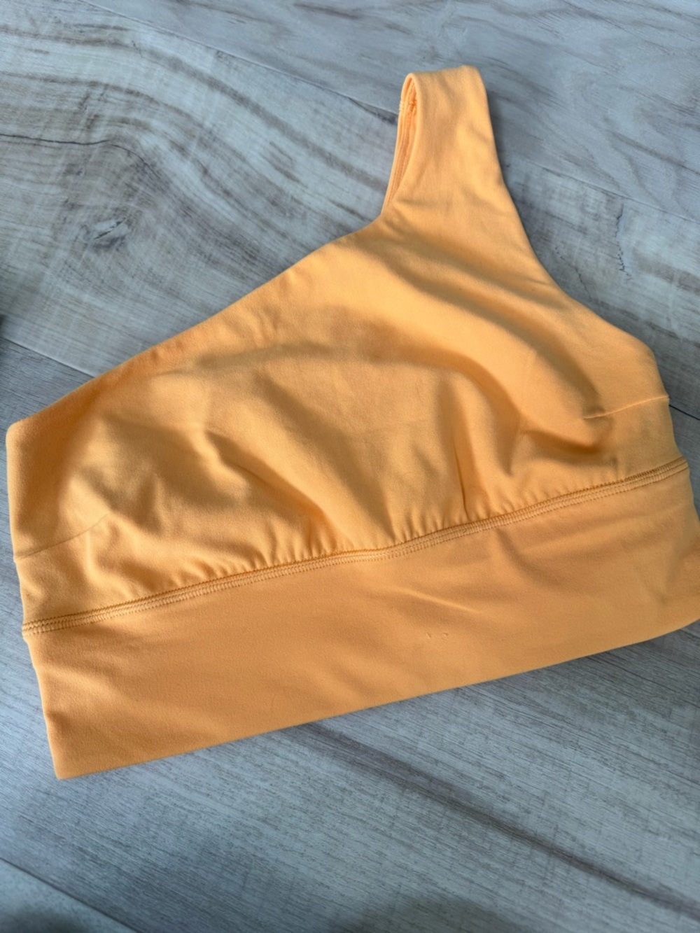 Lululemon One-Shoulder align bra top- Mango